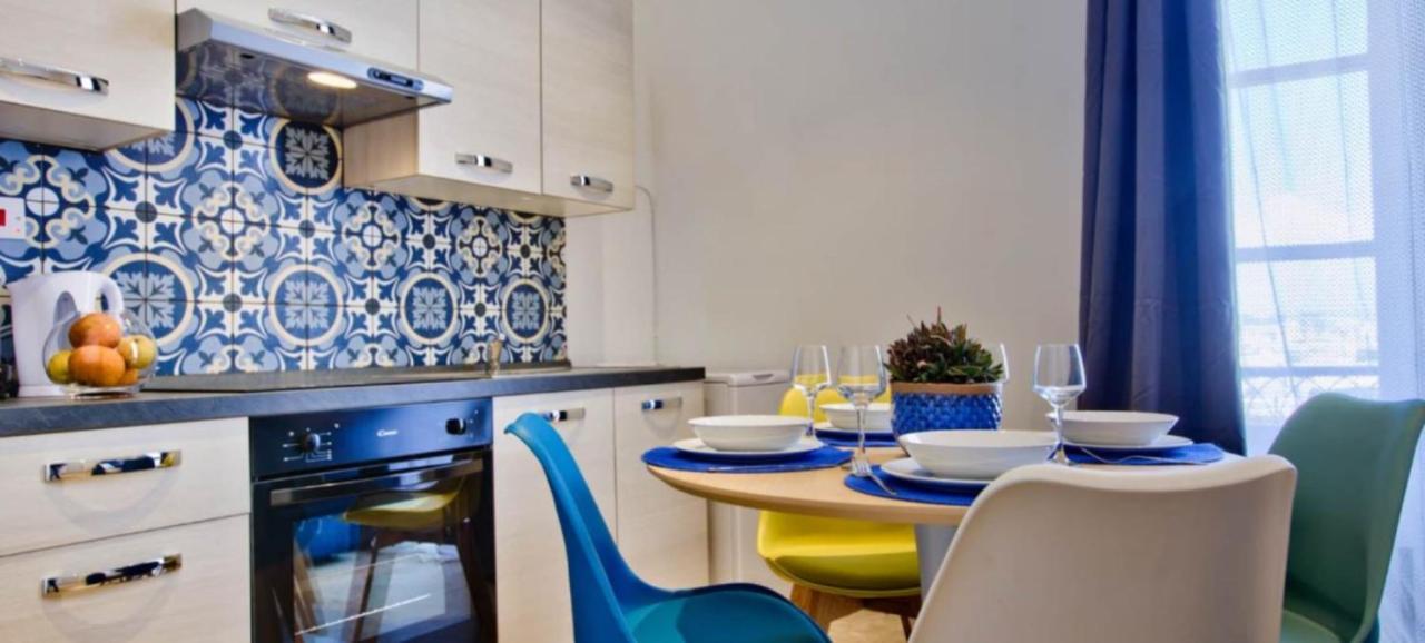Ursula Self Catering And 1-br In By Tritoni