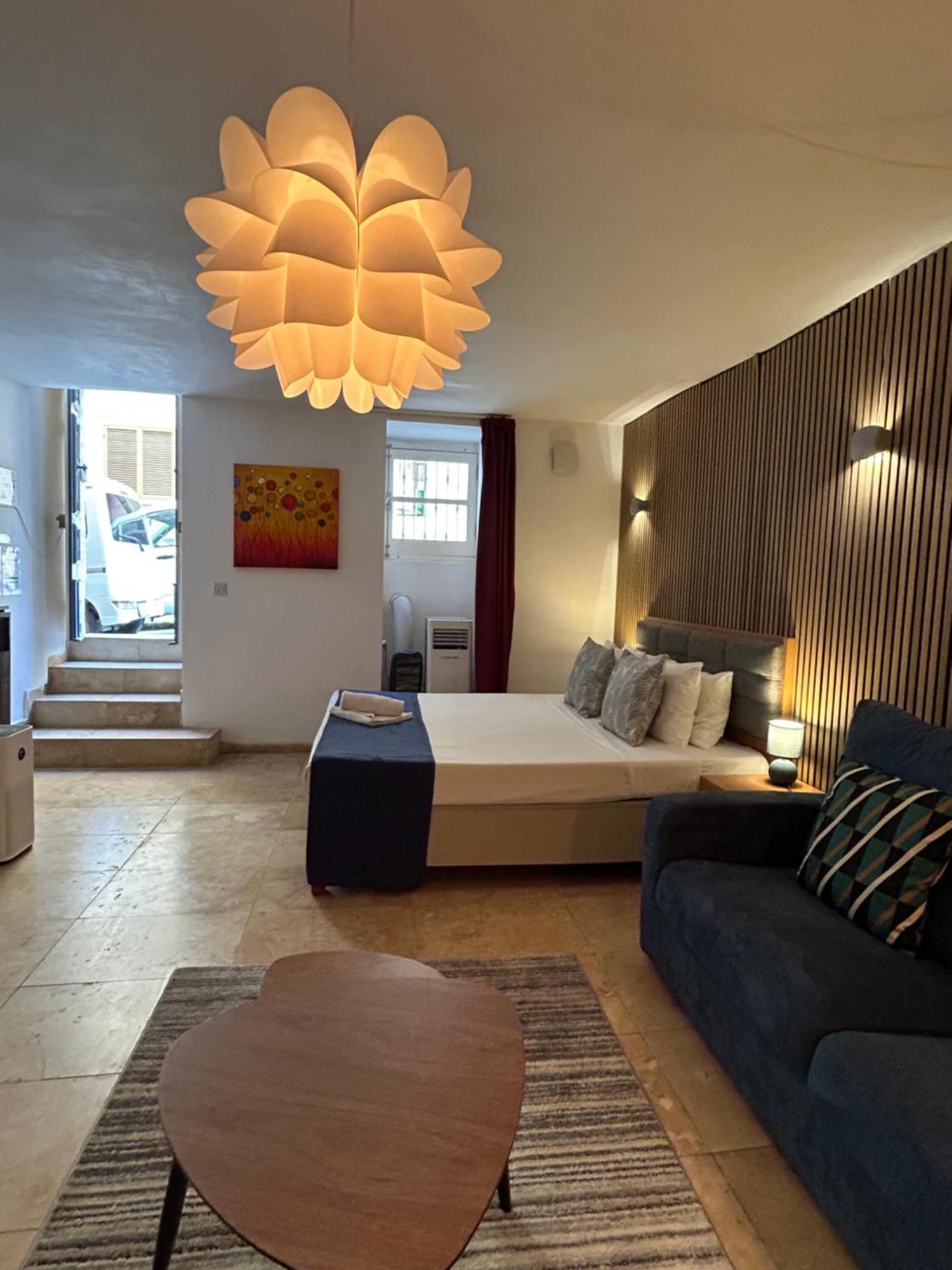Apartment Ursula Self Catering And 1-br In By Tritoni *